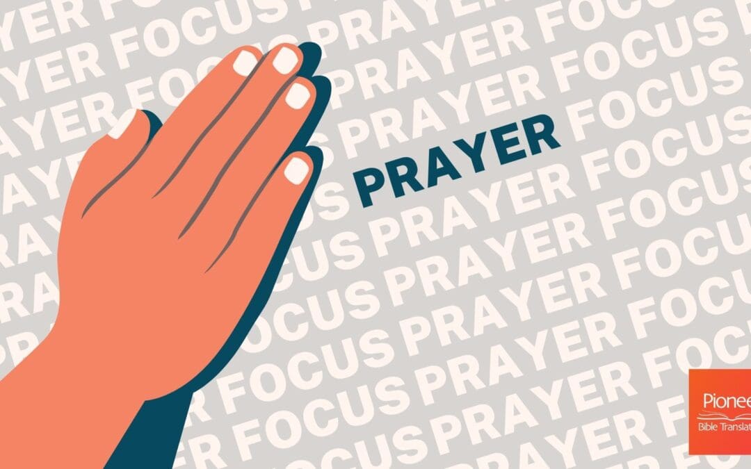 8 Ways to Pray For Summer Interns