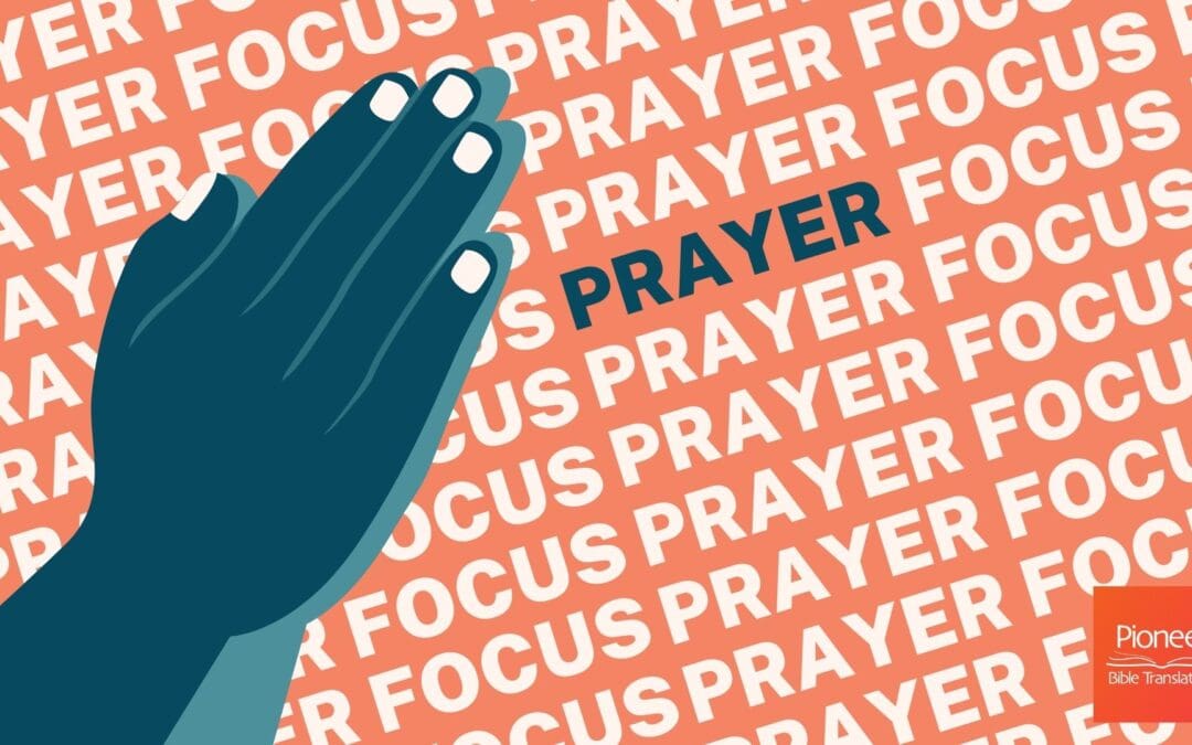 5 Ways to Pray for Hurting Teammates